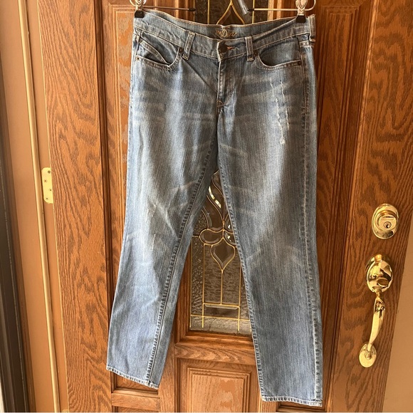 Old Navy Denim - Old Navy The Diva Blue Low Rise Distressed Skinny Jeans size 4